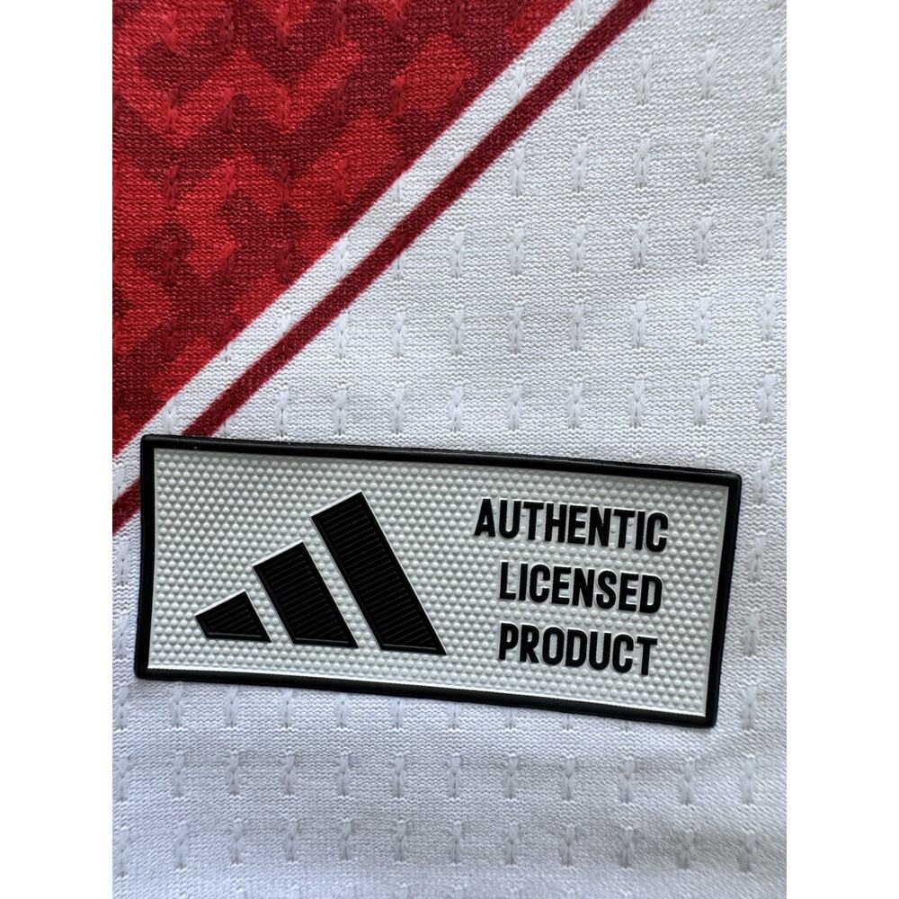 adidas men Peru 26 Home Authentic Jersey Size Medium NWT - Picture 5 of 8